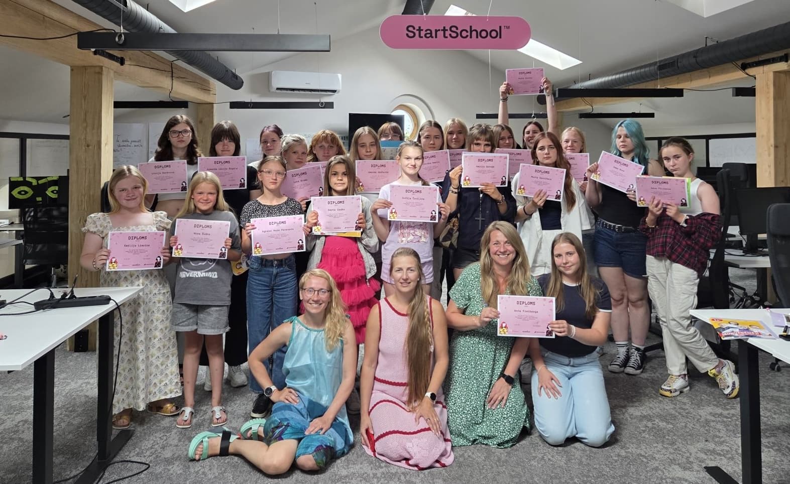 [🇱🇻] Business idea Digital Marketing Summer School, Riga Tech Girls